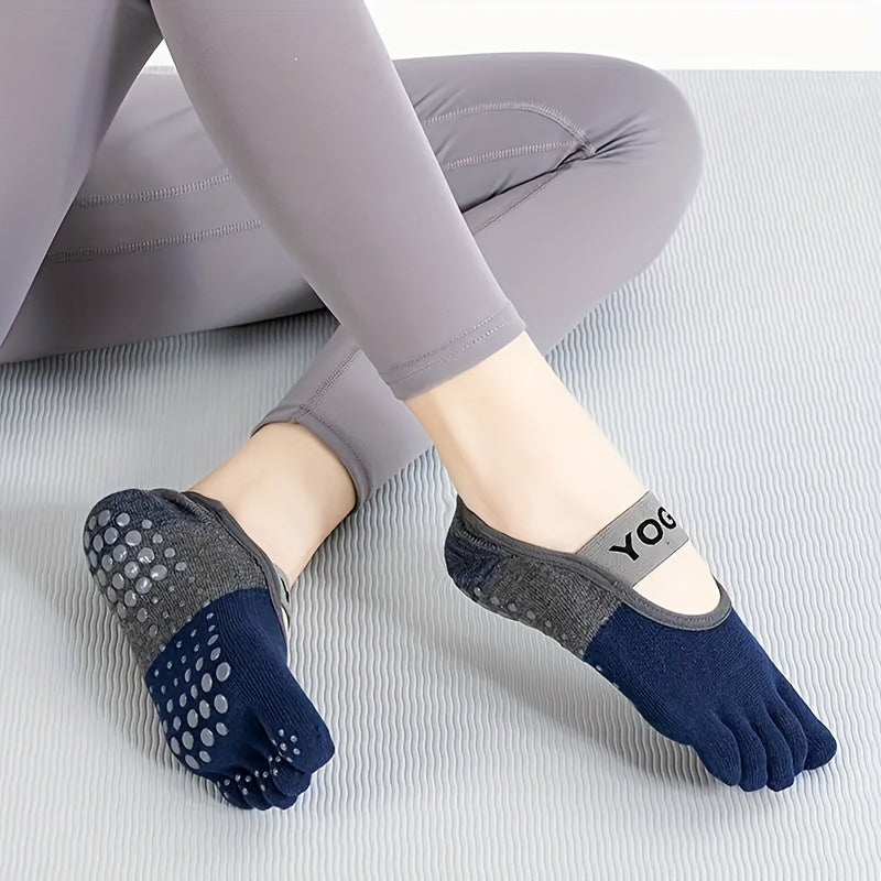 Set of 2 anti-slip yoga/dance socks for women.