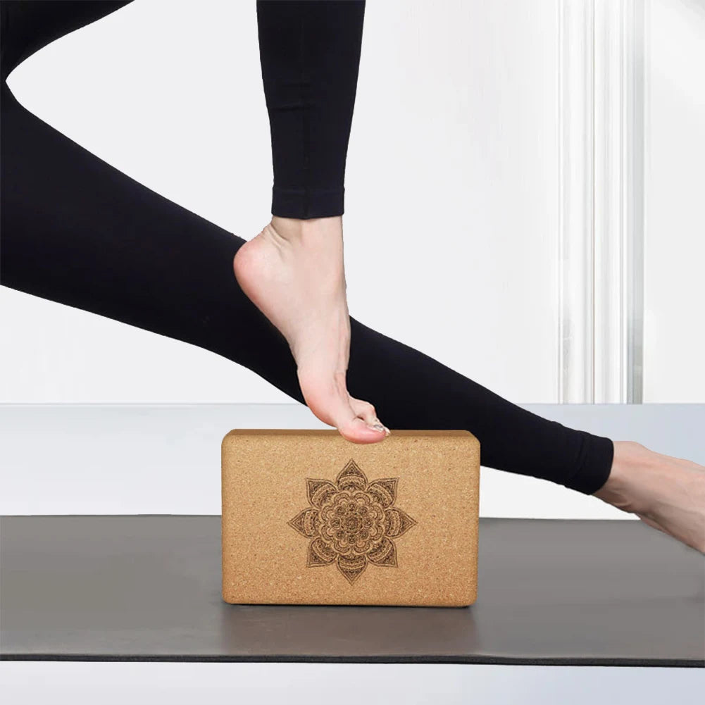Eco‑Vriendelijk Kurken Yogablok – Natuurlijk Antislip Yoga & Pilates Blok (9×6×3 inch)