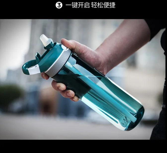 Tritan water bottle with straw, eco-friendly, durable (750ml/1000ml)