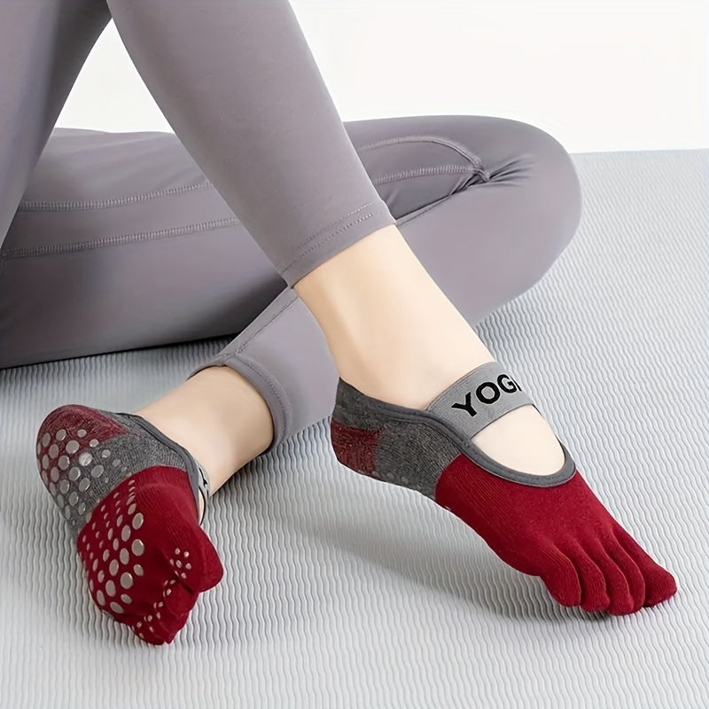 Set of 2 anti-slip yoga/dance socks for women.